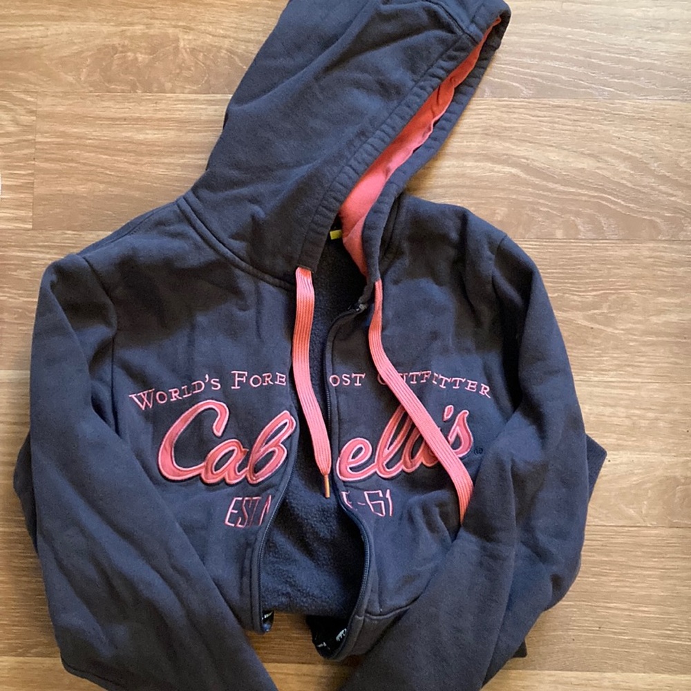 Cabelas hoodie